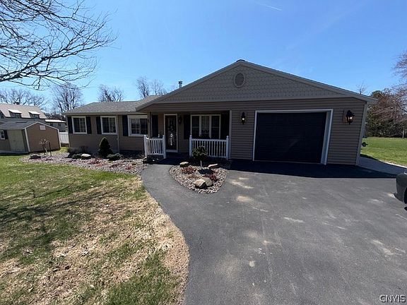 2nd image of 7328 Coleman Mills Rd