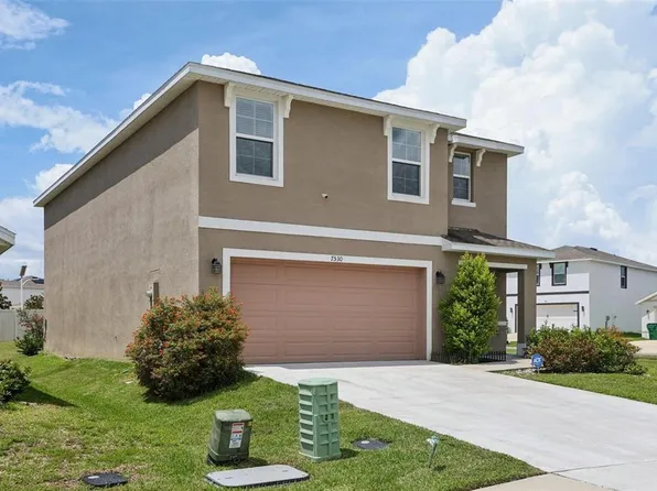 7530 Broad Pointe Dr, Zephyrhills, FL 33540