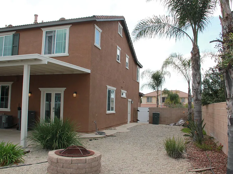 9380 Dauchy Ave — Photo 3
