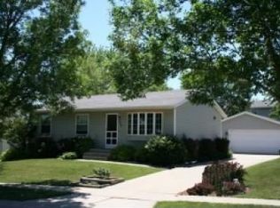 2034 51st St NW, Rochester, MN 55901