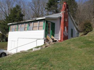 418 S Union St, Webster Springs, WV 26288