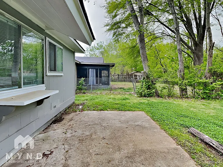 4014 Hitchcock St — Photo 29