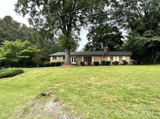 822 Waters St, Shelby, NC 28152
