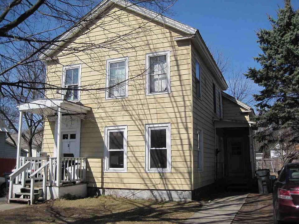 1st image of 9 3rd St #1ST