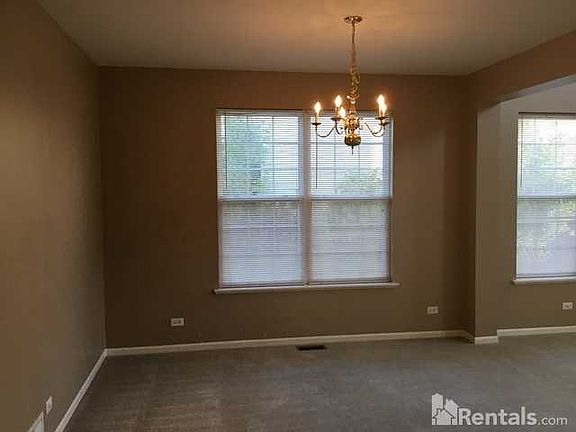 3rd image of 3118 Whirlaway Ln