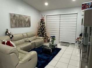 6763 NW 189th Ter, Hialeah, FL 33015
