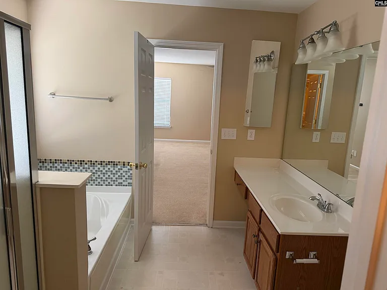 422 Indigo Ridge Dr — Photo 7