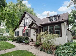 4846 Golden Valley Rd, Golden Valley, MN 55422