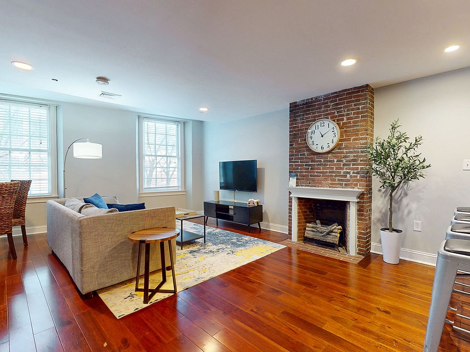 1st image of 15 Union St #2