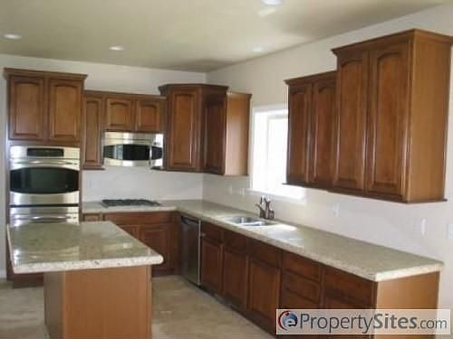 4th image of 1457 S Meadow Crest Way
