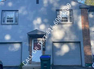 5608 Badger Ct, Greendale, WI 53129