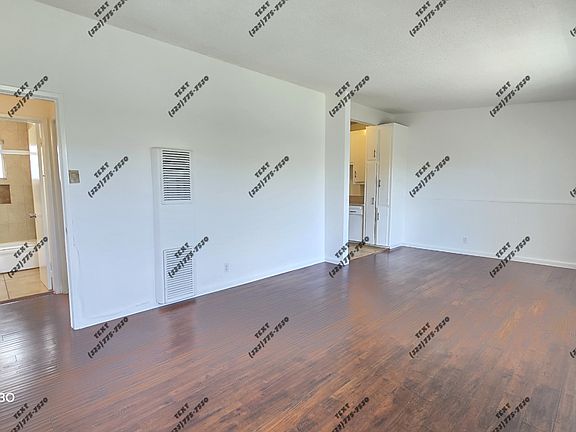 3rd image of 1309 Federal Ave #8