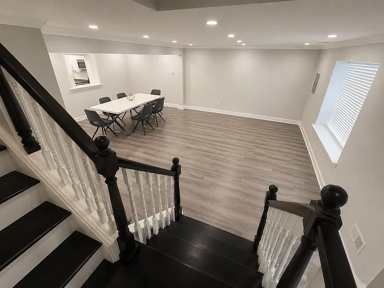 625 Edison Dr — Photo 3