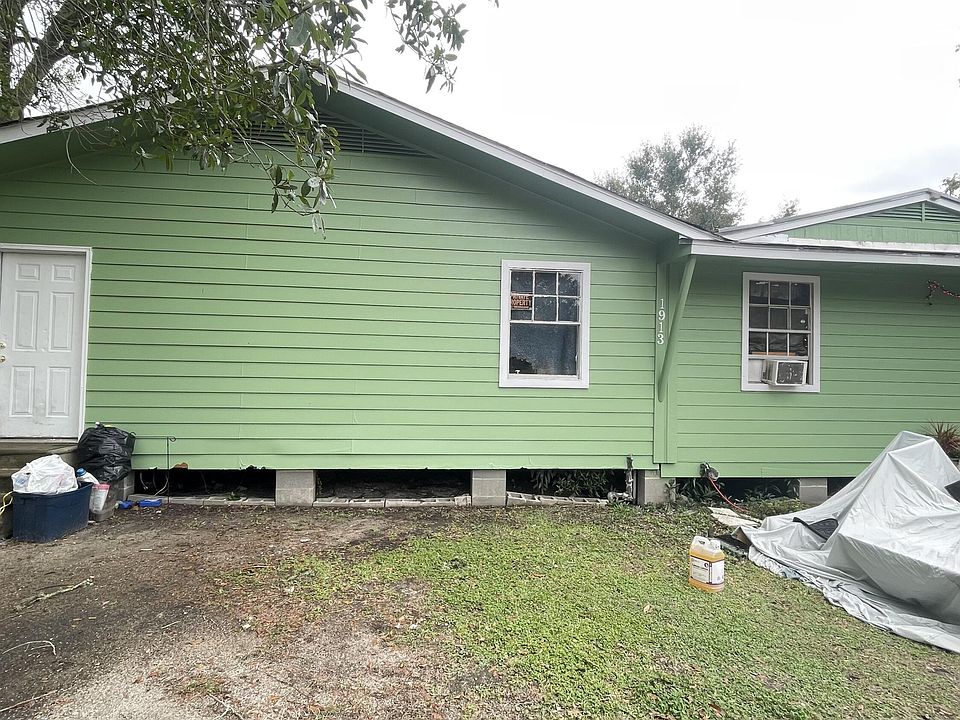 1st image of 1913 24th St