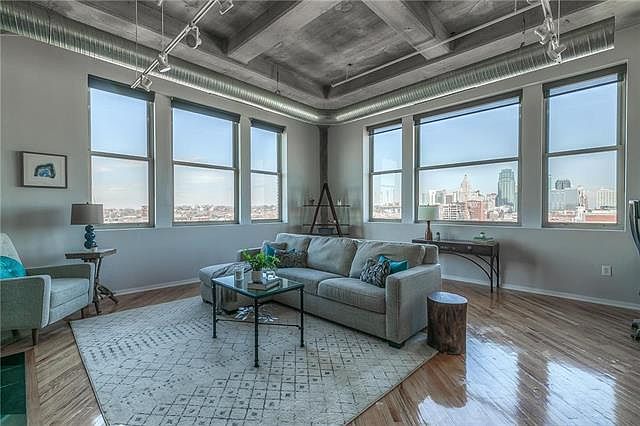 1st image of 2107 Grand Ave #1005