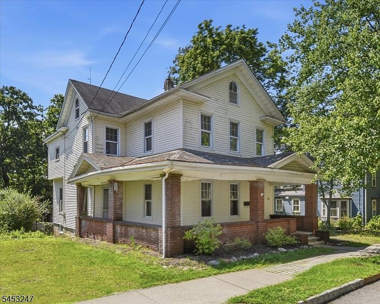 1st image of 36 Church St
