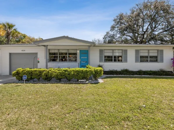 404 S 15th St, Fernandina Beach, FL 32034