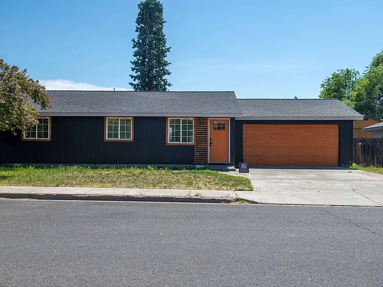 2328 SW Glacier Ave — Photo 20