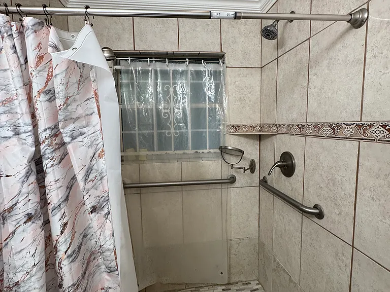 743 Coral St — Photo 30