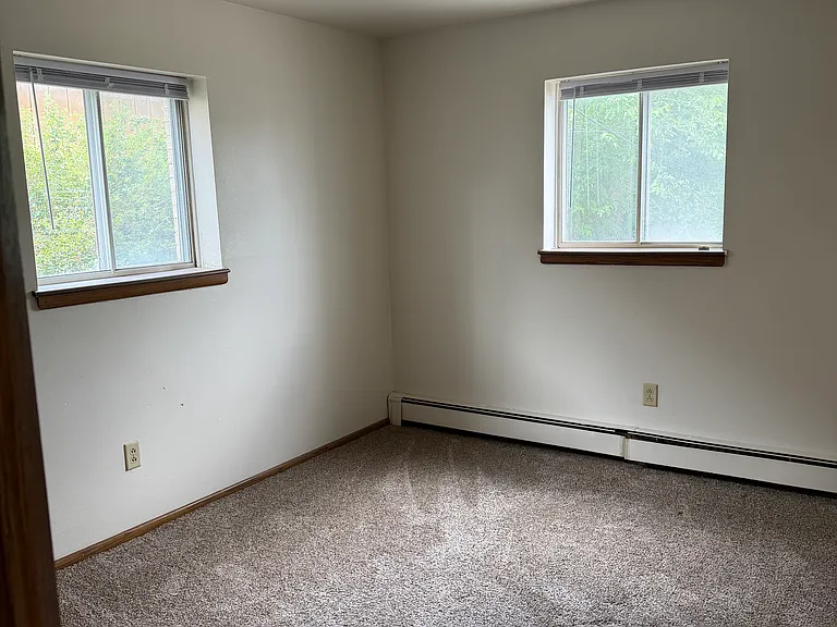 9204 W Lincoln Ave #4 — Photo 3