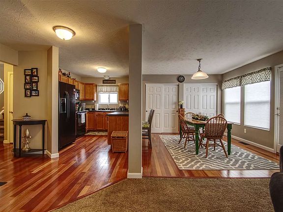 4th image of 1371 Liveoak Ct