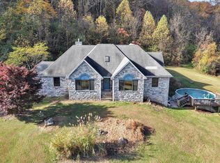 1157 Fritztown Rd, Reinholds, PA 17569
