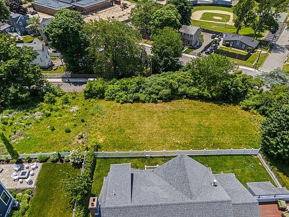 5th image of 130 Parke Ave Lot 2