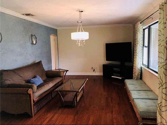 5th image of 418 Monticello Dr