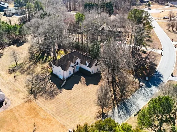 120 Warren Way, Fayetteville, GA 30215