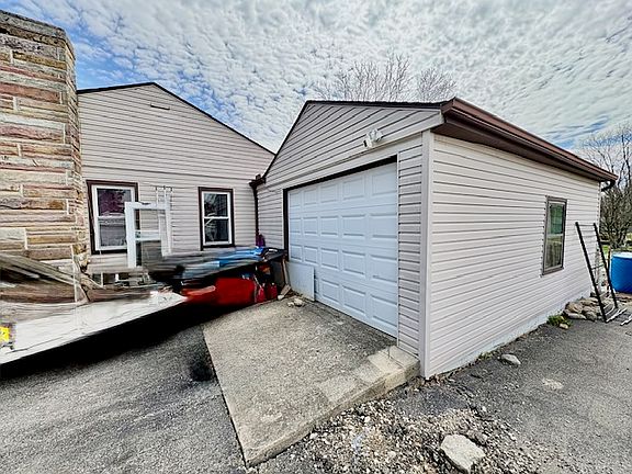 3rd image of 2937 Wylie Dr