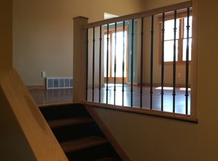 640 128th Ave NE, Blaine, MN 55434