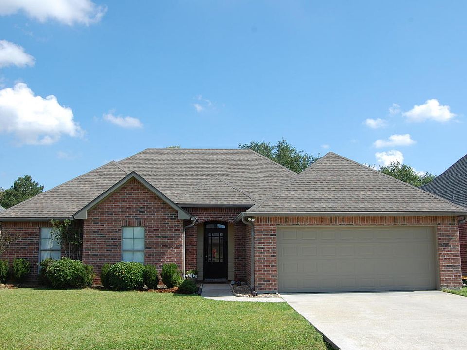 1st image of 309 Oak Hill Ln