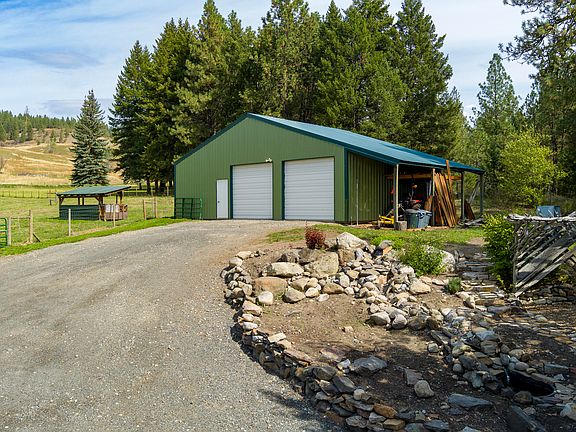 3rd image of 1508 Dead Medicine Rd