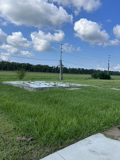 2nd image of 6557 Rue Louis Phillipe