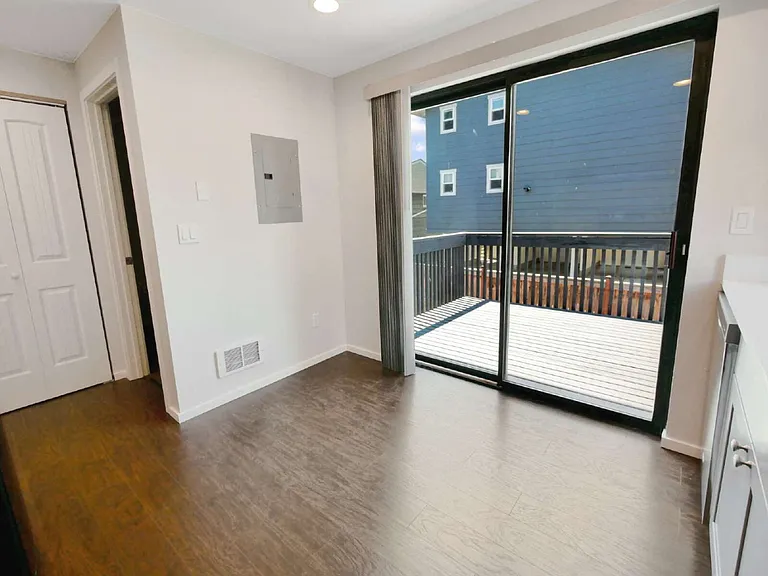 20520 76th Ave W #B — Photo 17