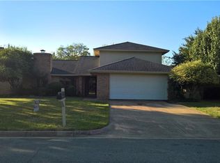 7516 Schiller Dr, North Richland Hills, TX 76180
