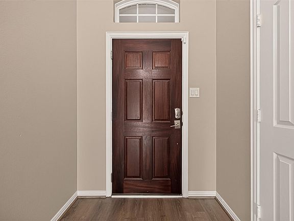 4th image of 18115 Garnet Red Rd