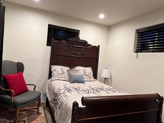 2nd image of 1197 Alameda De Las Pulgas Unit C