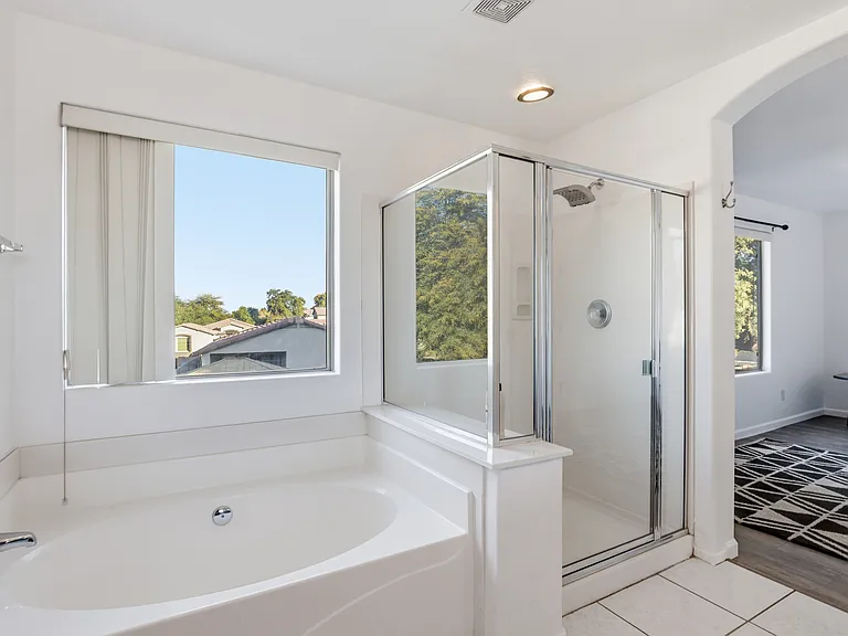 220 W Beechnut Pl — Photo 14