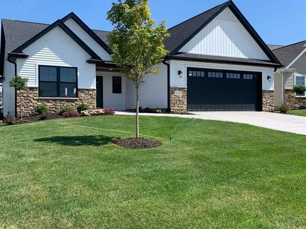 6225 Deere Creek Ln, Davenport, IA 52807