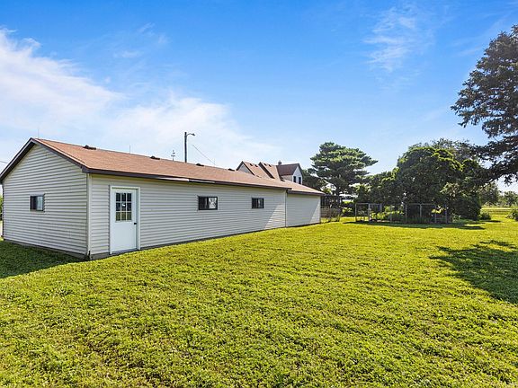 5th image of 3511 N Rising Rd