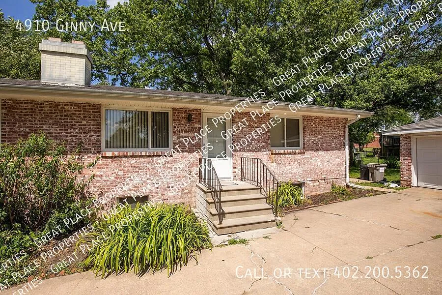 4910 Ginny Ave