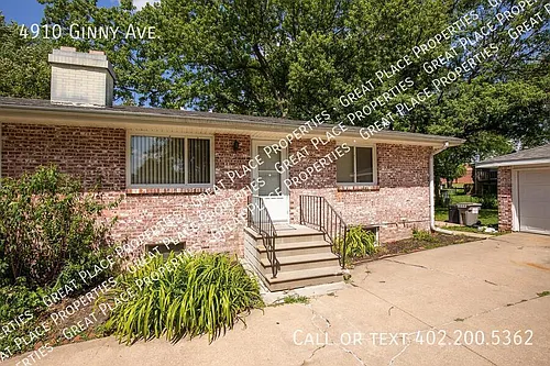 4910 Ginny Ave Photo 1