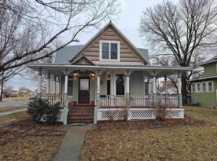 621 W 5th St, North Platte, NE 69101