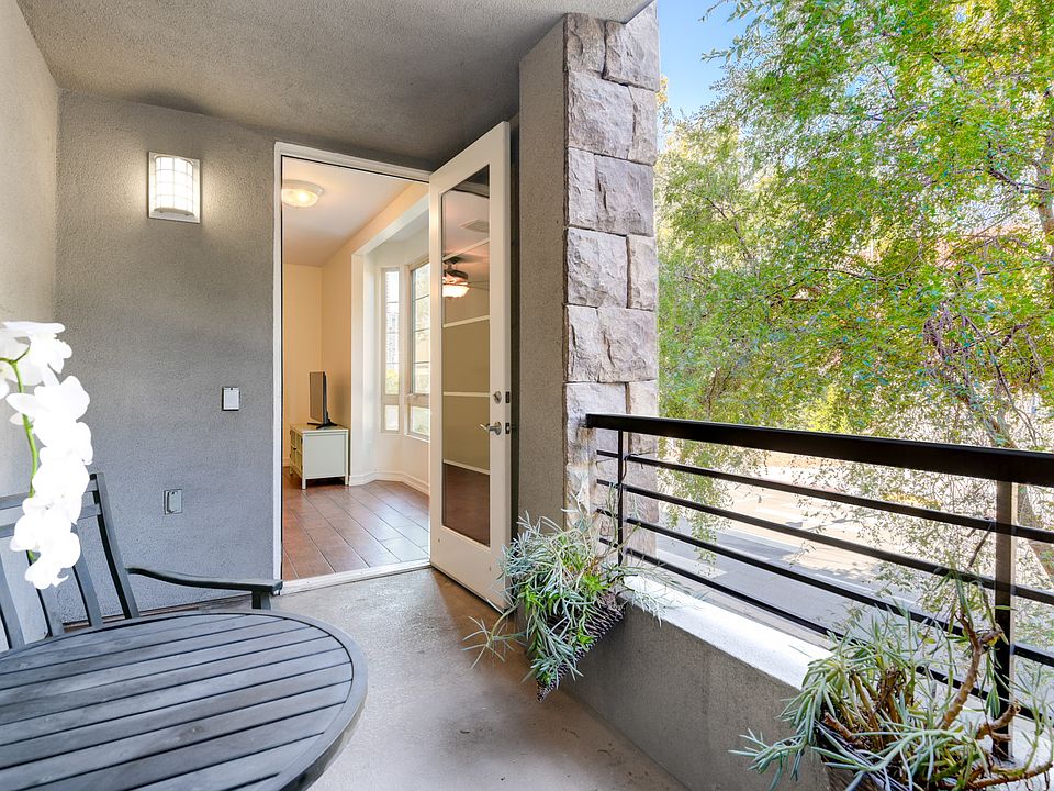 1st image of 1465 C St Unit 3301