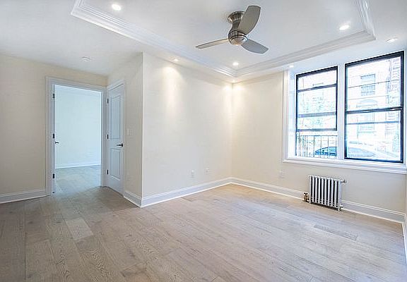 4th image of 364 Lincoln Pl APT B3