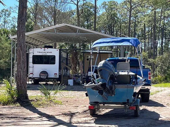 128 SW 470th Ave, Steinhatchee, FL 32359