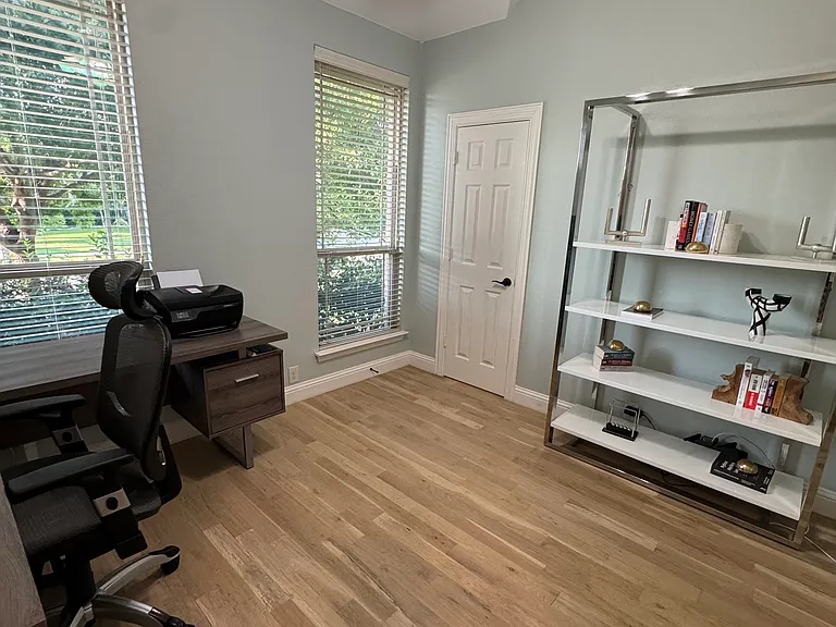 2324 Kemerton Dr — Photo 22