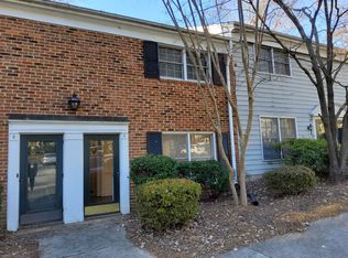 2841 E Tully Sq, Winston Salem, NC 27106