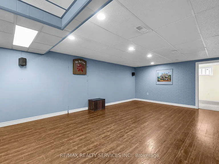 368 Upper Kenilworth Ave — Photo 3